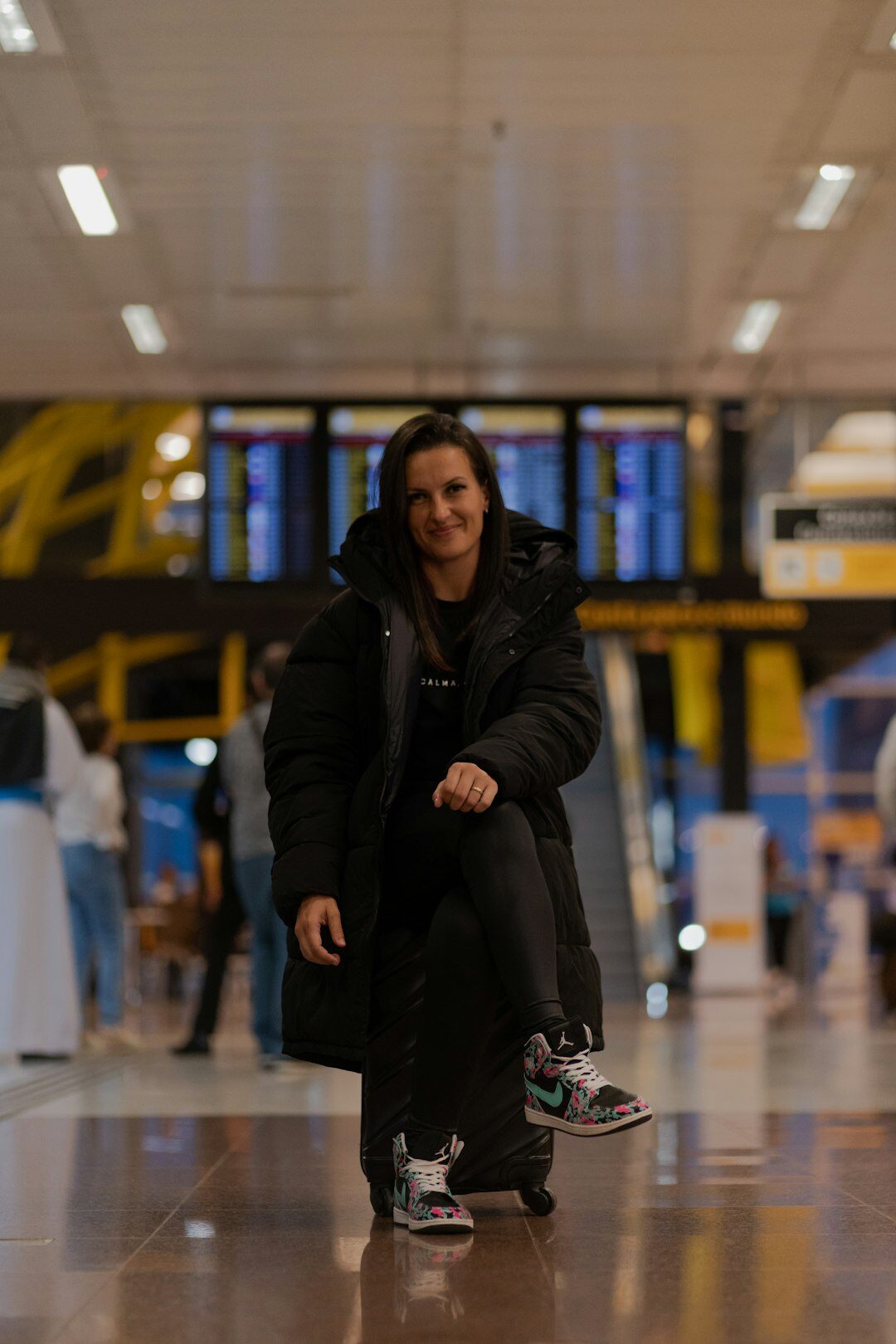 Professional headshot of a young Dutch woman broadcast trainer